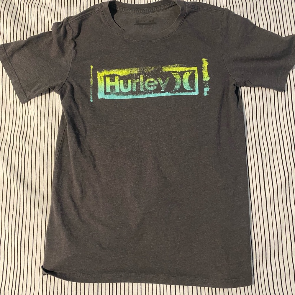 Hurley T-shirt